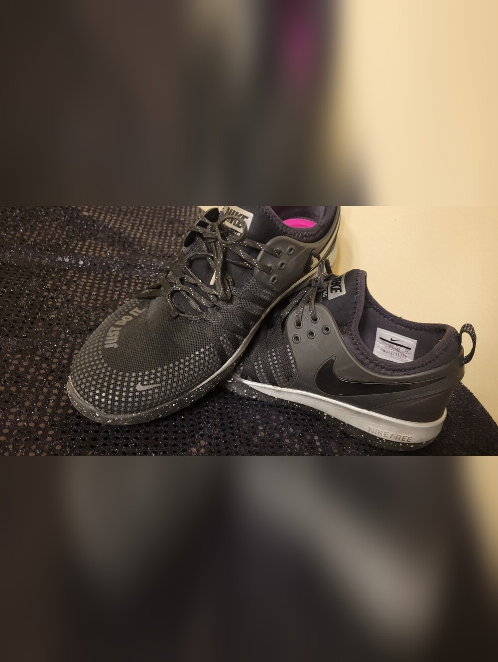 Nike Women's Black and Gray Running Sneakers with Pink Accent